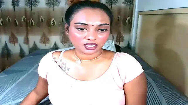Snapshot of sexyindianchic chatting on March 2025 05:54:02 PM sexyindianchic online show from March 2025 05:54:02 PM