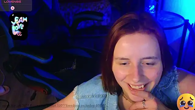 Snapshot of DanaMartina chatting on January 2025 06:14:02 PM DanaMartina online show from January 2025 06:14:02 PM