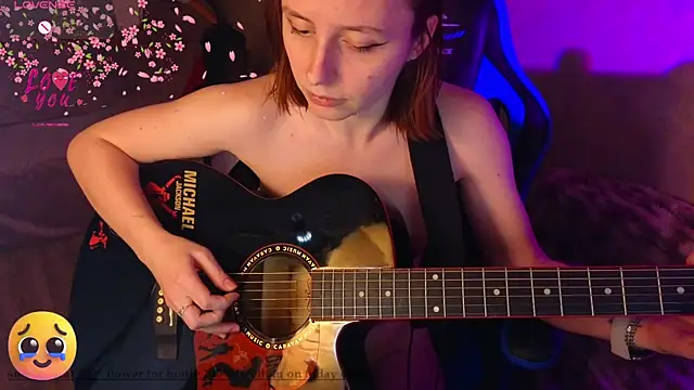 Snapshot of DanaMartina chatting on February 2025 08:38:01 AM DanaMartina online show from February 2025 08:38:01 AM