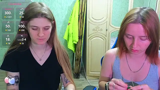 Snapshot of DanaMartina chatting on October 2025 06:58:01 PM DanaMartina online show from October 2025 06:58:01 PM