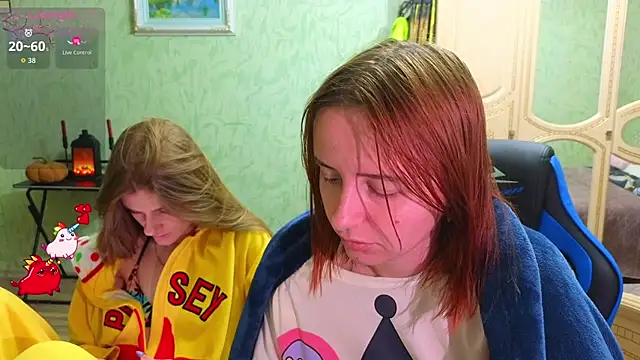 Snapshot of DanaMartina chatting on October 2025 05:23:02 PM DanaMartina online show from October 2025 05:23:02 PM