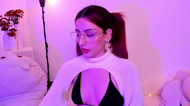 Snapshot of Anavi_ chatting on February 2025 11:47:02 PM Anavi online show from February 2025 11:47:02 PM