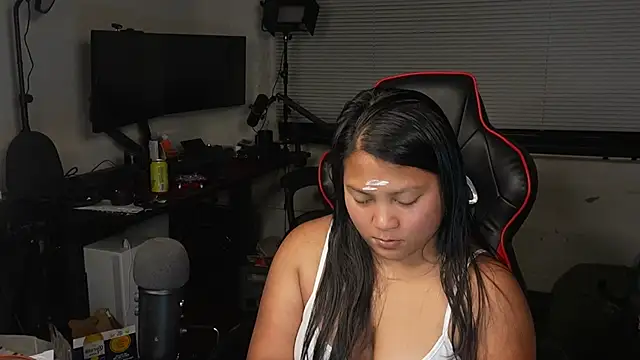 Bubbleliyah online show from October 2025 12:47:02 AM