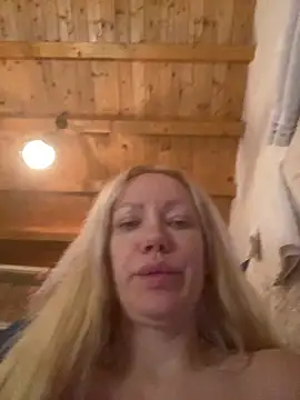 Snapshot of SofiaJoy chatting on October 2025 05:11:01 PM SofiaJoy online show from October 2025 05:11:01 PM