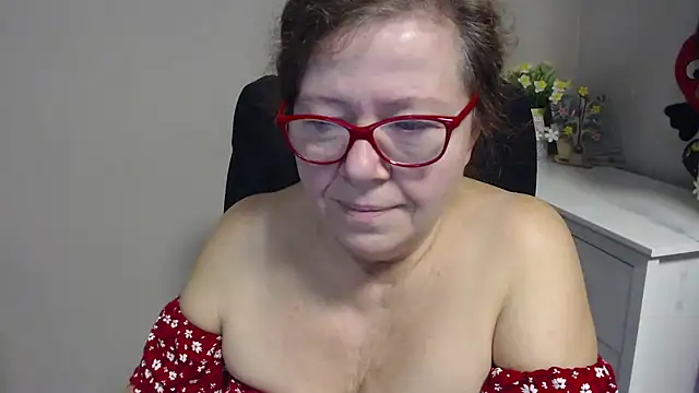 Adelewildx online show from February 2025 04:31:02 AM