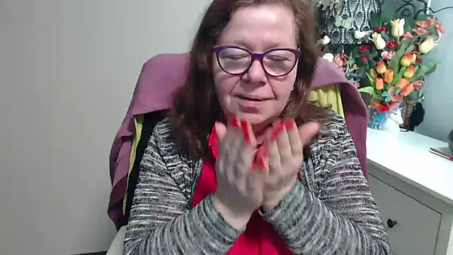 Snapshot of Adelewildx chatting on March 2026 05:02:01 AM Adelewildx online show from March 2026 05:02:01 AM