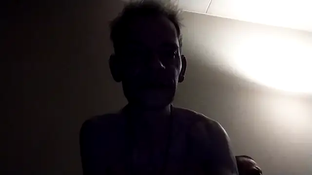 Kevintje85 online show from May 2026 09:01:02 PM