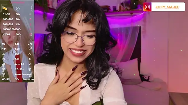 YourKatt online show from October 2025 04:52:01 AM