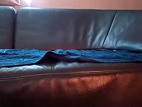 OliverBerlinSucht online show from December 2025 09:35:01 PM