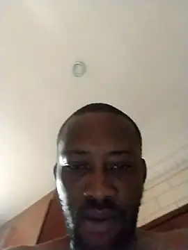 Snapshot of angeloreal chatting on March 2026 04:25:01 AM angeloreal online show from March 2026 04:25:01 AM