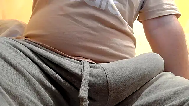 Snapshot of gae89tano chatting on September 2025 09:31:01 AM gae89tano online show from September 2025 09:31:01 AM