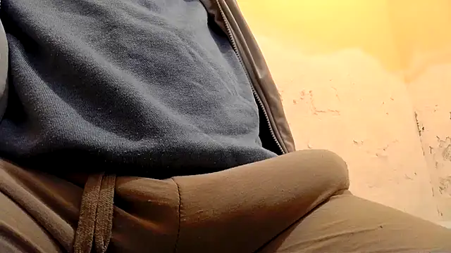 Snapshot of gae89tano chatting on November 2025 10:15:01 AM gae89tano online show from November 2025 10:15:01 AM