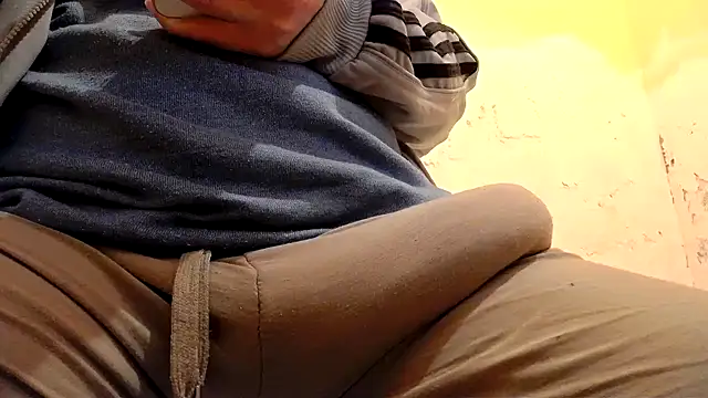 Snapshot of gae89tano chatting on November 2025 08:36:02 AM gae89tano online show from November 2025 08:36:02 AM