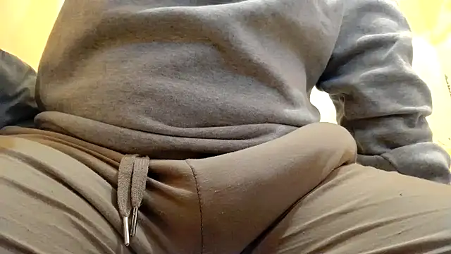 Snapshot of gae89tano chatting on December 2025 08:56:02 AM gae89tano online show from December 2025 08:56:02 AM