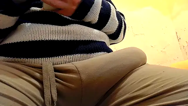 Snapshot of gae89tano chatting on December 2025 08:30:02 AM gae89tano online show from December 2025 08:30:02 AM