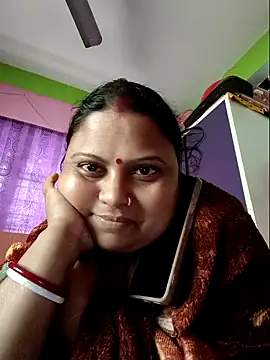 Snapshot of yourssoumi chatting on December 2024 07:51:02 AM yourssoumi online show from December 2024 07:51:02 AM