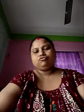 Snapshot of yourssoumi chatting on December 2024 08:13:01 AM yourssoumi online show from December 2024 08:13:01 AM