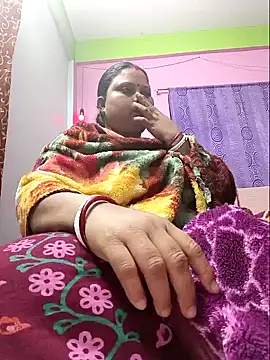 Snapshot of yourssoumi chatting on January 2025 01:57:01 PM yourssoumi online show from January 2025 01:57:01 PM