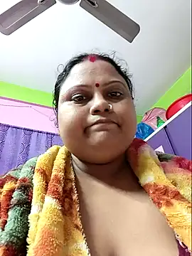 Snapshot of yourssoumi chatting on January 2025 04:15:01 PM yourssoumi online show from January 2025 04:15:01 PM