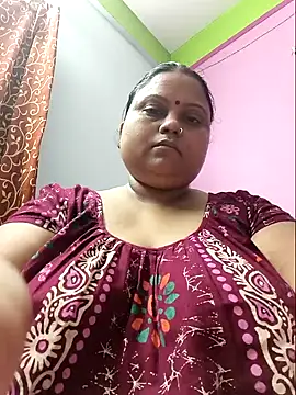 Snapshot of yourssoumi chatting on January 2025 07:47:02 PM yourssoumi online show from January 2025 07:47:02 PM