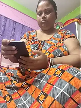 Snapshot of yourssoumi chatting on January 2025 02:55:01 AM yourssoumi online show from January 2025 02:55:01 AM