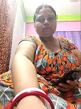 Snapshot of yourssoumi chatting on February 2025 06:42:02 PM yourssoumi online show from February 2025 06:42:02 PM