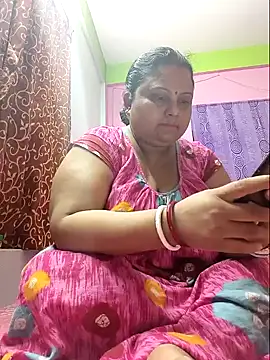 Snapshot of yourssoumi chatting on February 2025 06:34:02 PM yourssoumi online show from February 2025 06:34:02 PM