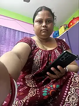 Snapshot of yourssoumi chatting on February 2025 03:55:02 AM yourssoumi online show from February 2025 03:55:02 AM