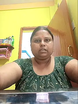Snapshot of yourssoumi chatting on March 2025 11:50:01 AM yourssoumi online show from March 2025 11:50:01 AM