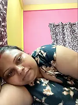 Snapshot of yourssoumi chatting on March 2025 01:06:02 PM yourssoumi online show from March 2025 01:06:02 PM