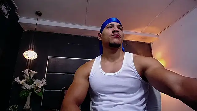 Snapshot of teddyfit19cm chatting on September 2025 01:24:02 PM teddyfit19cm online show from September 2025 01:24:02 PM