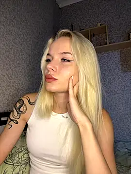 Snapshot of SIMBA_BOS chatting on November 2025 02:01:02 AM SIMBA BOS online show from November 2025 02:01:02 AM