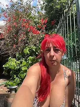 sofy alone online show from November 2025 05:48:02 PM