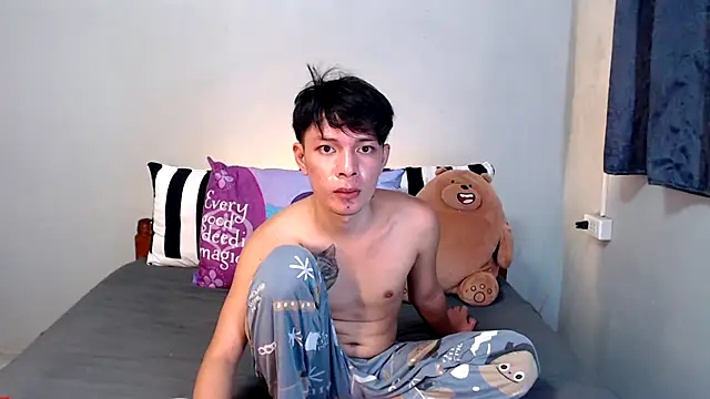 urpinoyasian online show from November 2025 10:30:02 PM