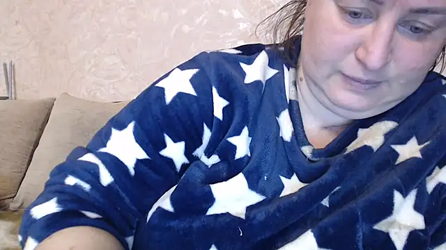 Amy August online show from February 2026 06:50:01 AM