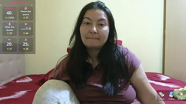 Snapshot of BBW_MILF_4U chatting on March 2025 01:53:01 PM BBW MILF 4U online show from March 2025 01:53:01 PM