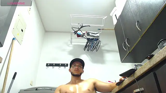 MarcusMilarc online show from January 2025 03:15:02 AM