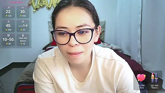 mayhott2 online show from April 2026 02:51:02 AM
