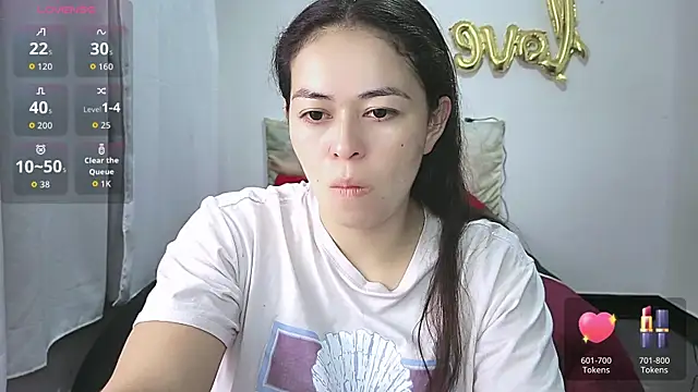 mayhott2 online show from April 2026 01:18:01 AM