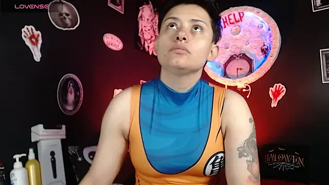 Snapshot of girl_intense444 chatting on October 2025 12:48:02 PM girl intense444 online show from October 2025 12:48:02 PM