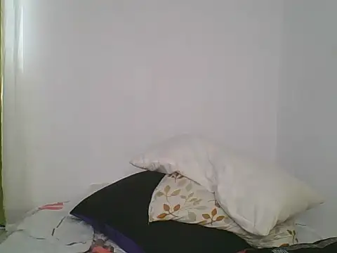 Snapshot of Deliciousgal chatting on February 2025 12:04:02 PM Deliciousgal online show from February 2025 12:04:02 PM