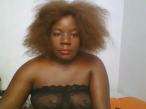 Snapshot of Deliciousgal chatting on February 2025 07:21:01 PM Deliciousgal online show from February 2025 07:21:01 PM