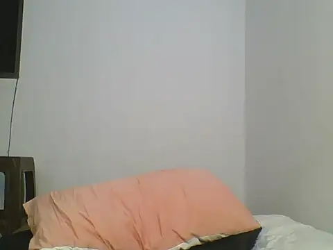 Snapshot of Deliciousgal chatting on March 2025 08:33:02 PM Deliciousgal online show from March 2025 08:33:02 PM
