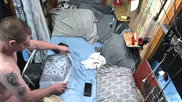 sex4fun 21 online show from February 2025 06:19:01 PM