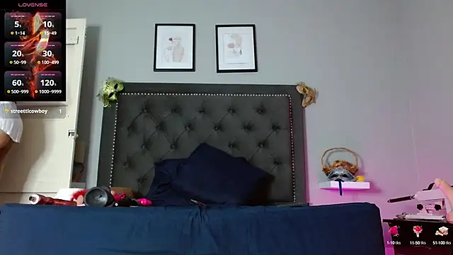 Snapshot of CharlotteLemke chatting on September 2025 01:01:01 PM CharlotteLemke online show from September 2025 01:01:01 PM