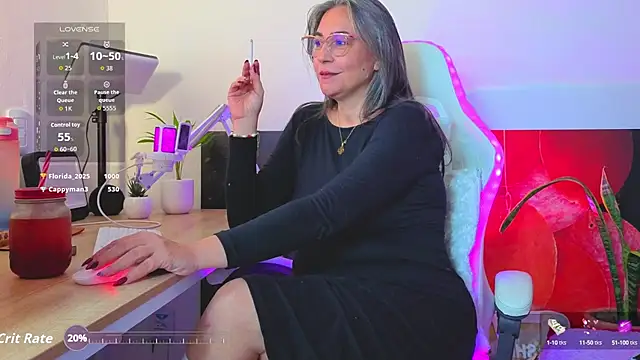 Snapshot of Katy_Randy chatting on October 2025 11:48:02 PM Katy Randy online show from October 2025 11:48:02 PM