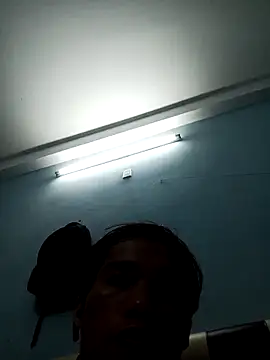 Cachcutee online show from December 2024 01:41:02 PM