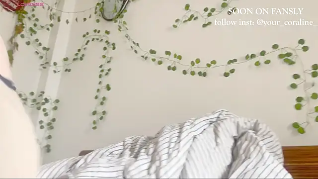 Snapshot of Hairy_Coraline chatting on November 2025 08:46:01 AM Hairy Coraline online show from November 2025 08:46:01 AM