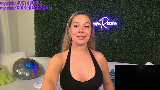 boomboomr00m online show from September 2025 02:26:01 AM