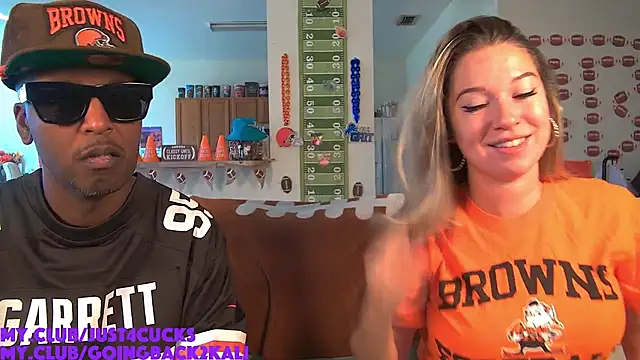 boomboomr00m online show from October 2025 05:12:01 PM